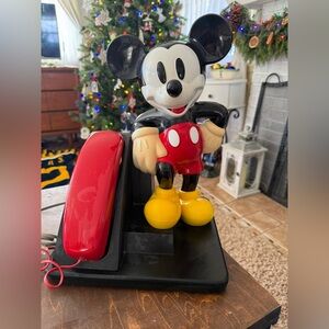 Vintage Mickey Mouse AT&T Push Button Phone Disney Land Line Great Shape